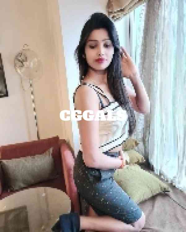 Rupika: Safe & Trustworthy Call Girl in Nashik