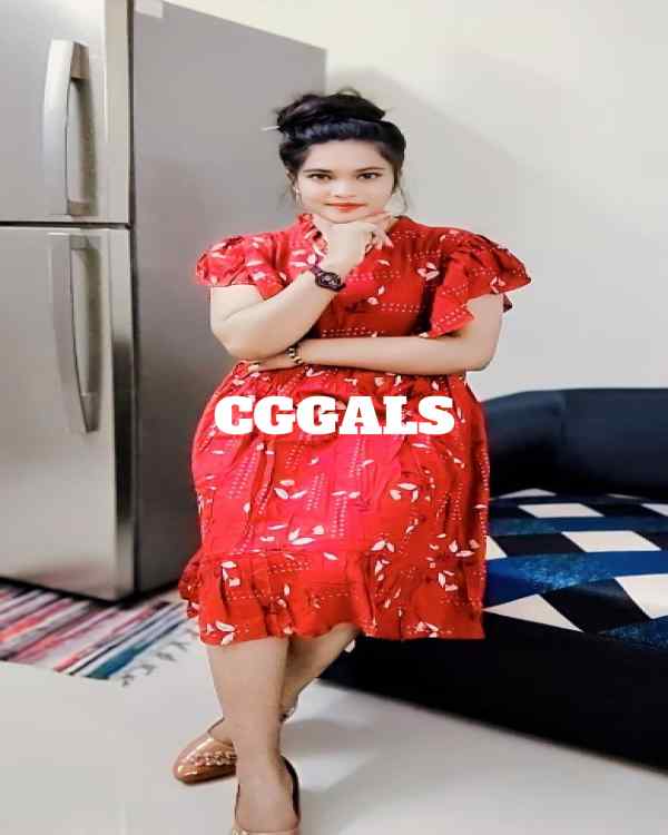 Tamil call girl Meena in Kochi, Services available 24*7